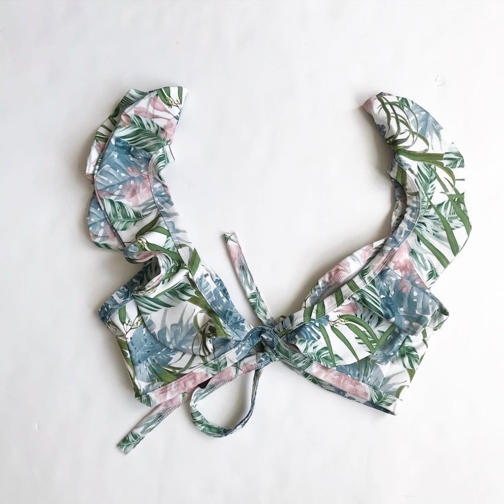 Pretty little thing pale khaki leafy swim top 10 - Picture 5 of 10